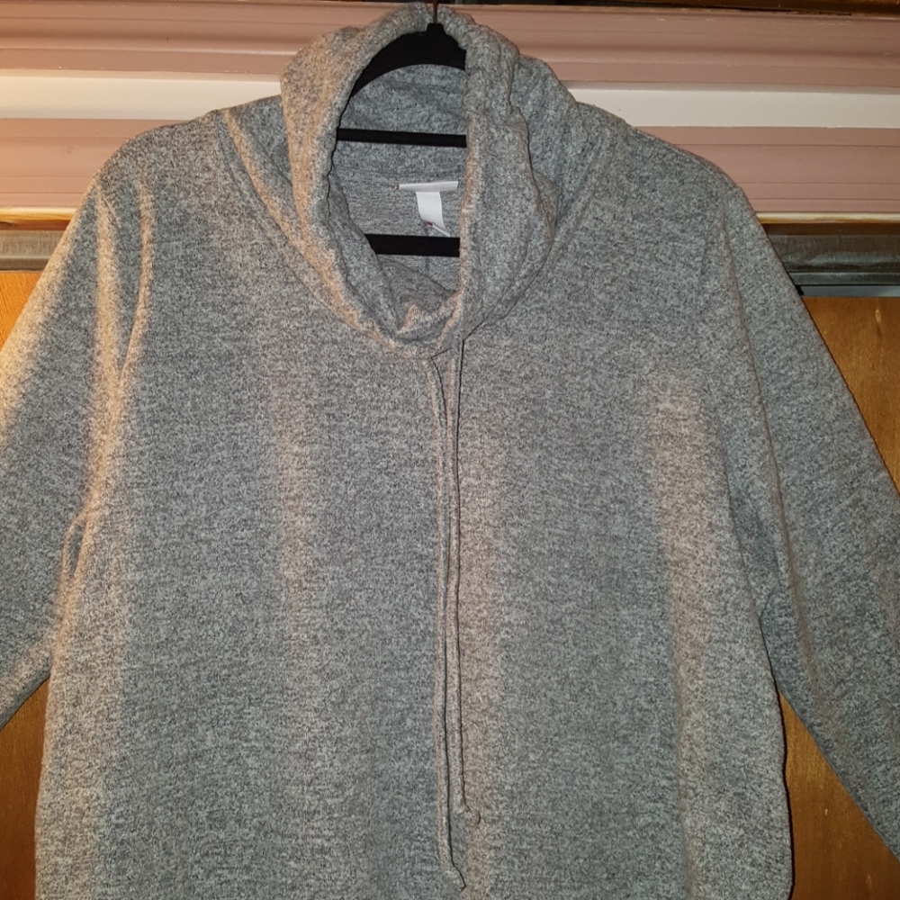 long sleeve long maternity shirt